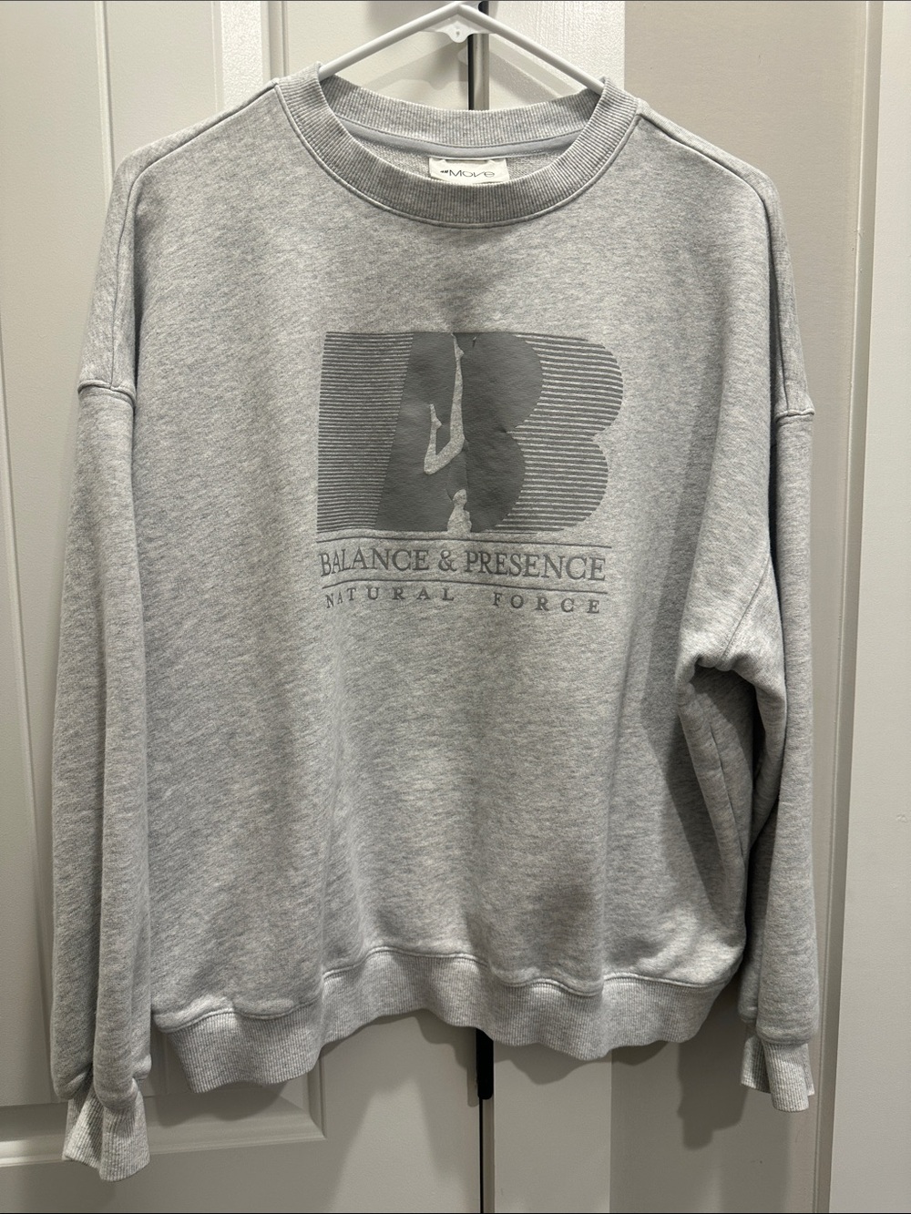 Women’s Gray Crewneck Sweatshirt